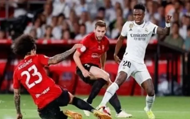 توقيت المباراة.. أوساسونا يستضيف ريال مدريد في الليغا على القناة المفتوحة